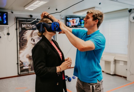 VR Escape Julianahoeve 2022 instructie.jpg