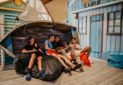 Chill out theater Julianahoeve 2022.jpg